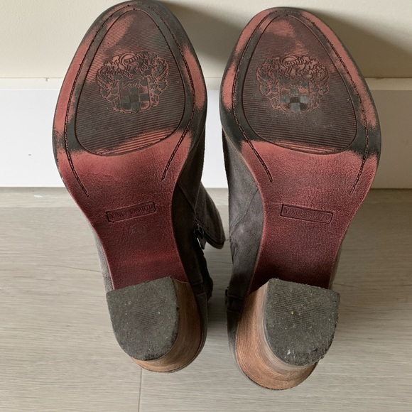 Vince Camuto Fritan Leather Ankle Booties Size 8.5 - Picture 6 of 6